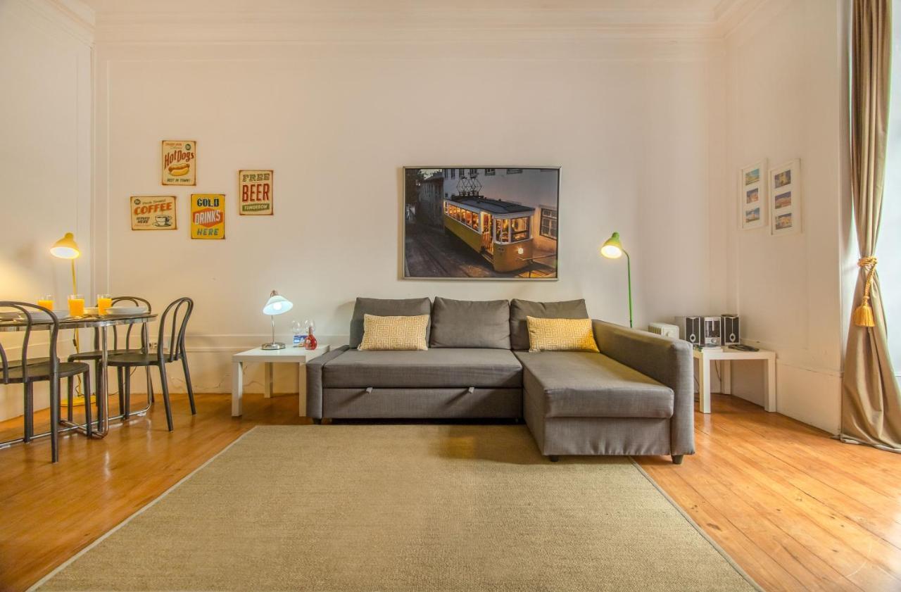 Chiado Balcony Apartment Lisboa Eksteriør billede